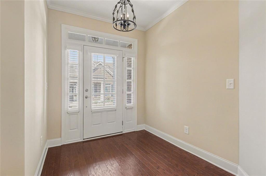 2730 Middle Creek Way