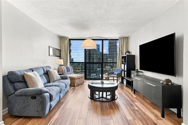1280 W PEACHTREE ST NW APT 2613, ATLANTA, GA 30309 - Image 3c0fc372e2b83555cca5a8c87fd1c9cd/3955449175