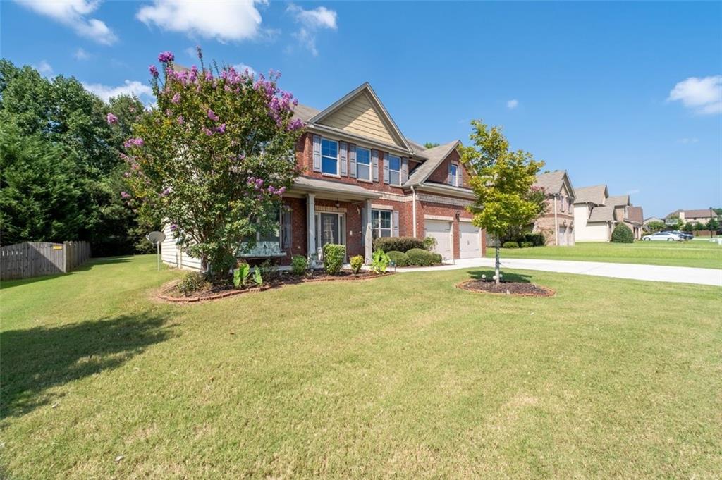 3227 HOLLOWSTONE Drive