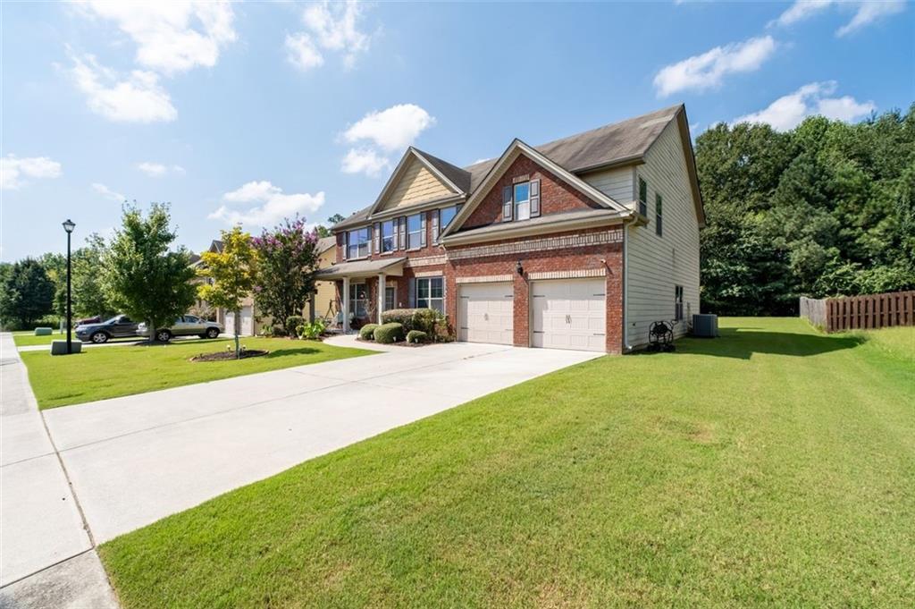 3227 HOLLOWSTONE Drive