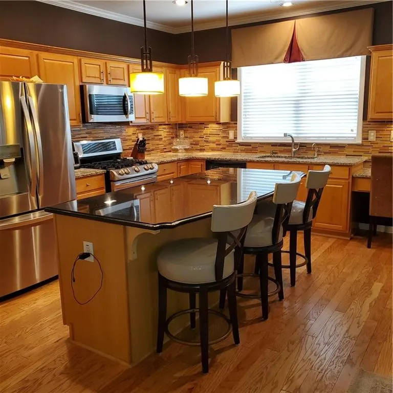 Suwanee, Georgia 30024, United States, 5 Bedrooms Bedrooms, ,3 BathroomsBathrooms,Residential,Active,94491