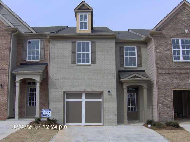 THE SYCAMORE- 3 BR/ 2.5 BA PLAN DESIGNED TO PLEASE. OWNERS RETREAT IS COMPLETE W/ MSTR BA& WLK-N-CLOSET. 2 ADD'L BR & WLK-IN LAUNDRY RM ARE ALSO ON 2ND LVL. THE KIT & DINING AREA IN CENTER OF THE HOME W/REAR FAM RM.