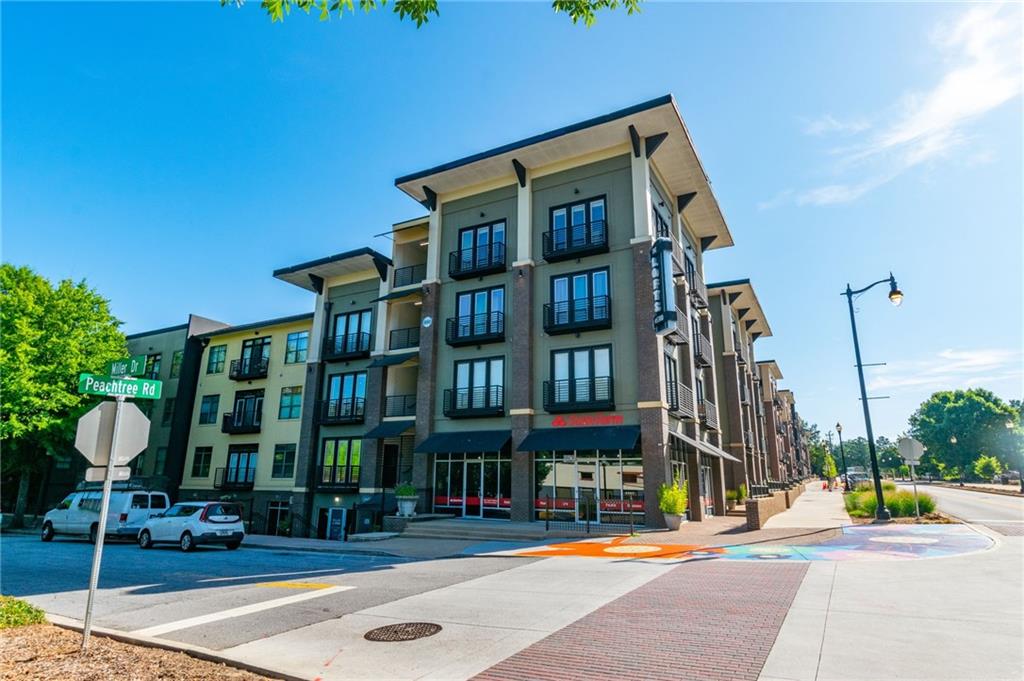 5300 Peachtree Road 4513