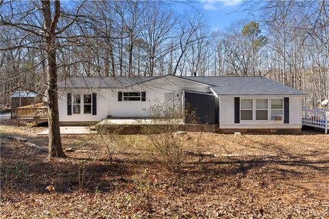 4941 N Helton Road Winston GA 30187