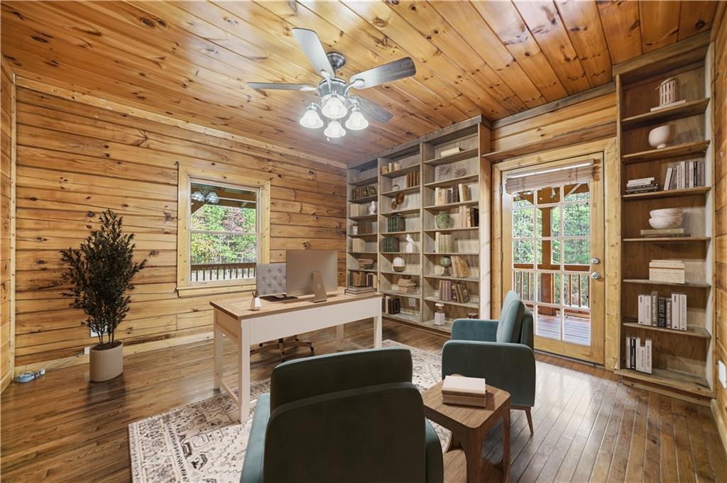 1384 Crystal Lane NE