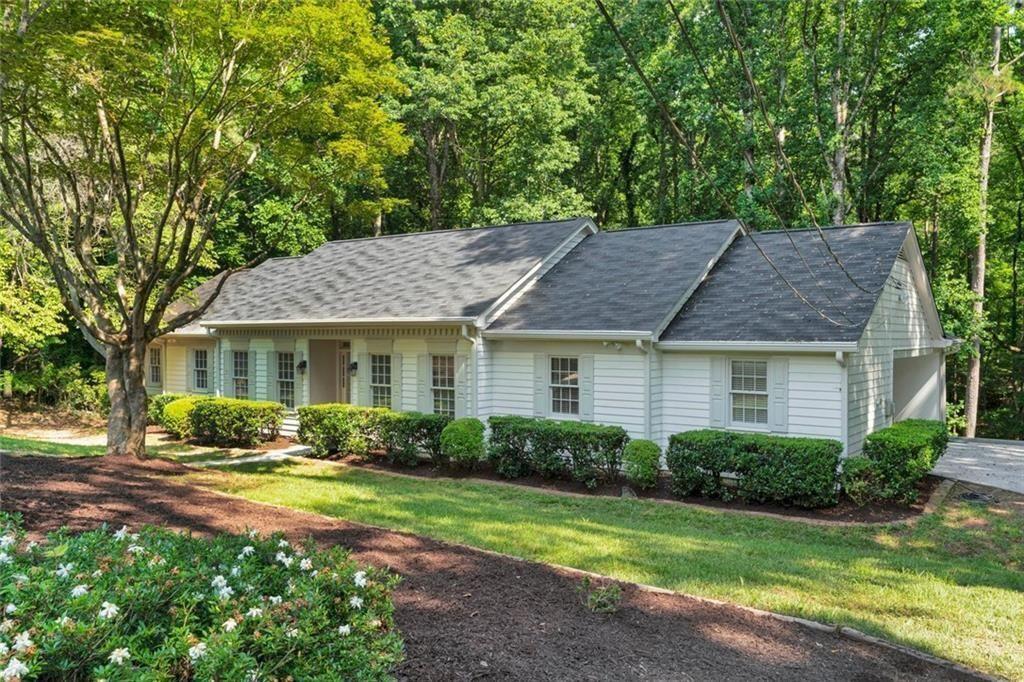 1590 Sunnybrook Farm Road