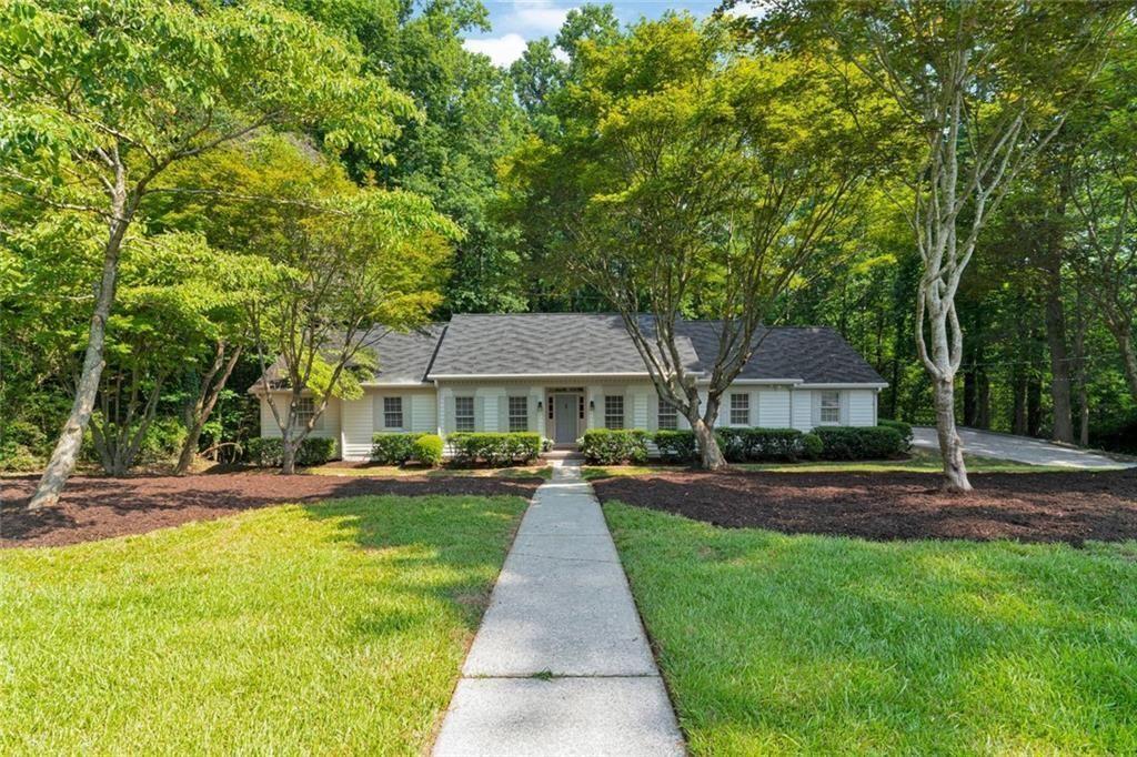 1590 Sunnybrook Farm Road