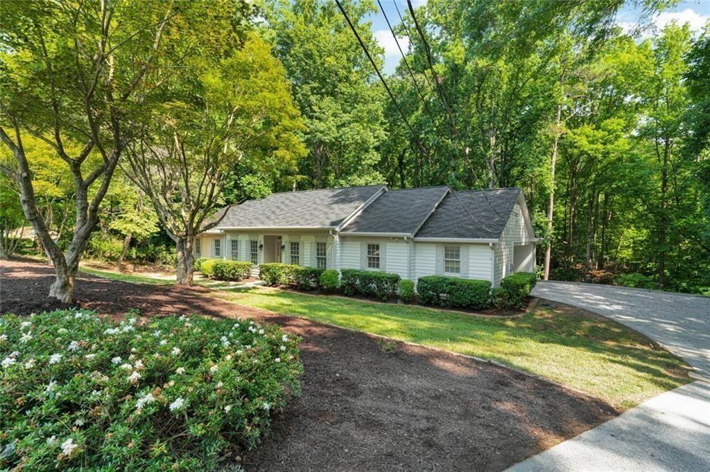 1590 Sunnybrook Farm Road