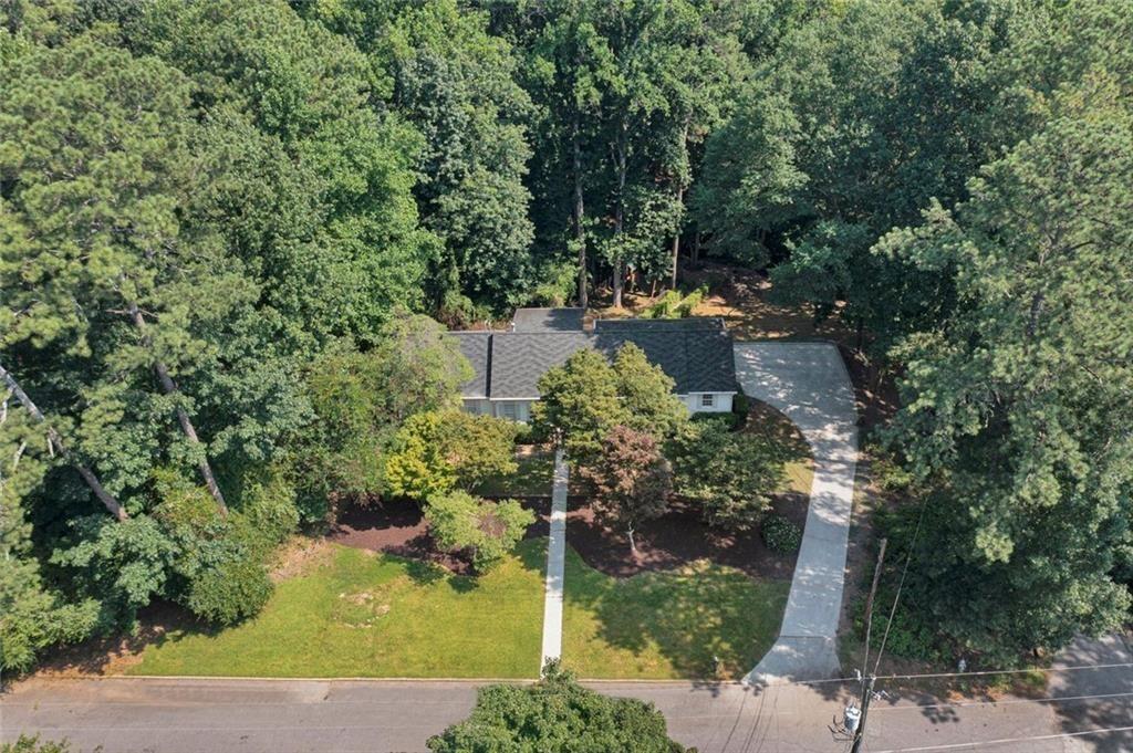 1590 Sunnybrook Farm Road