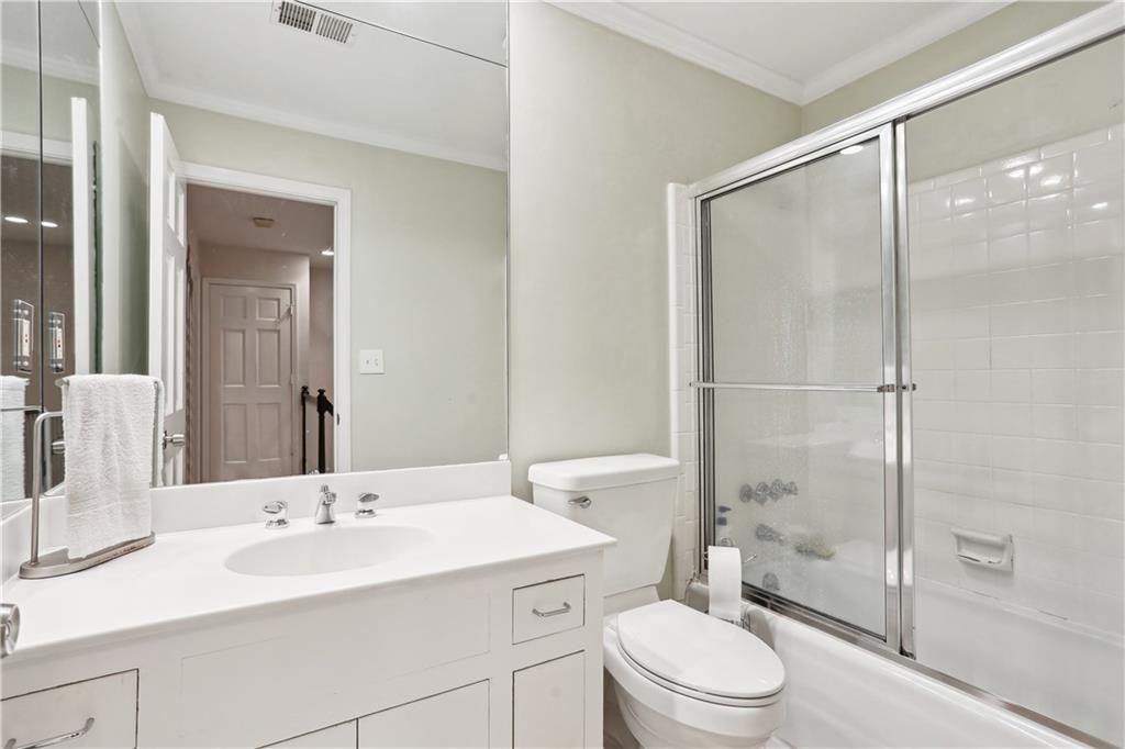 NORTH HARBOR - Residential Lease