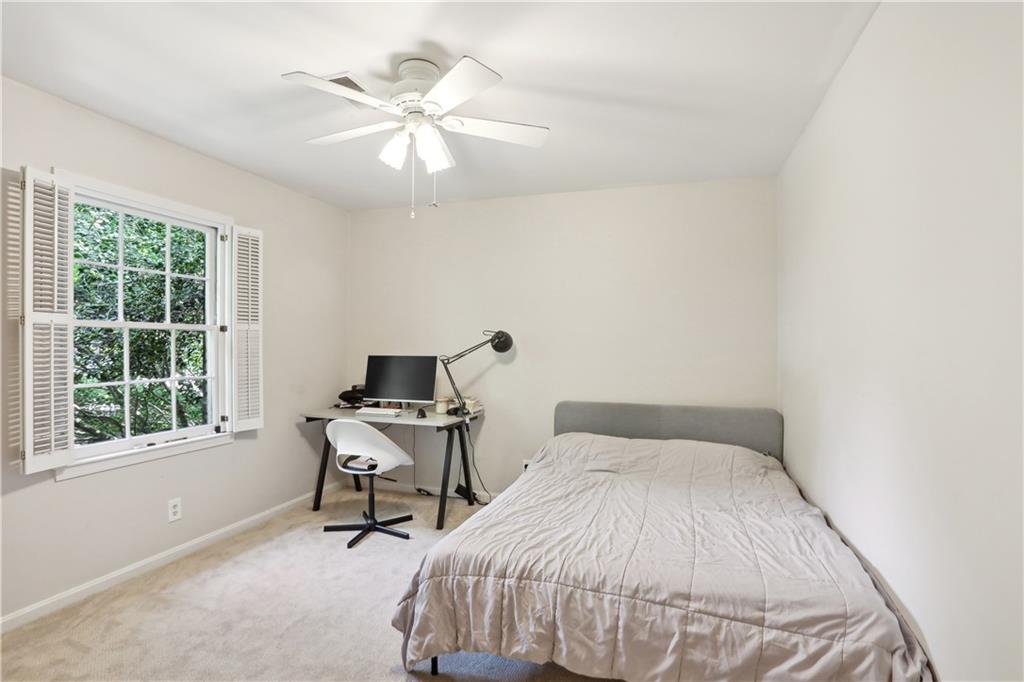 NORTH HARBOR - Residential Lease