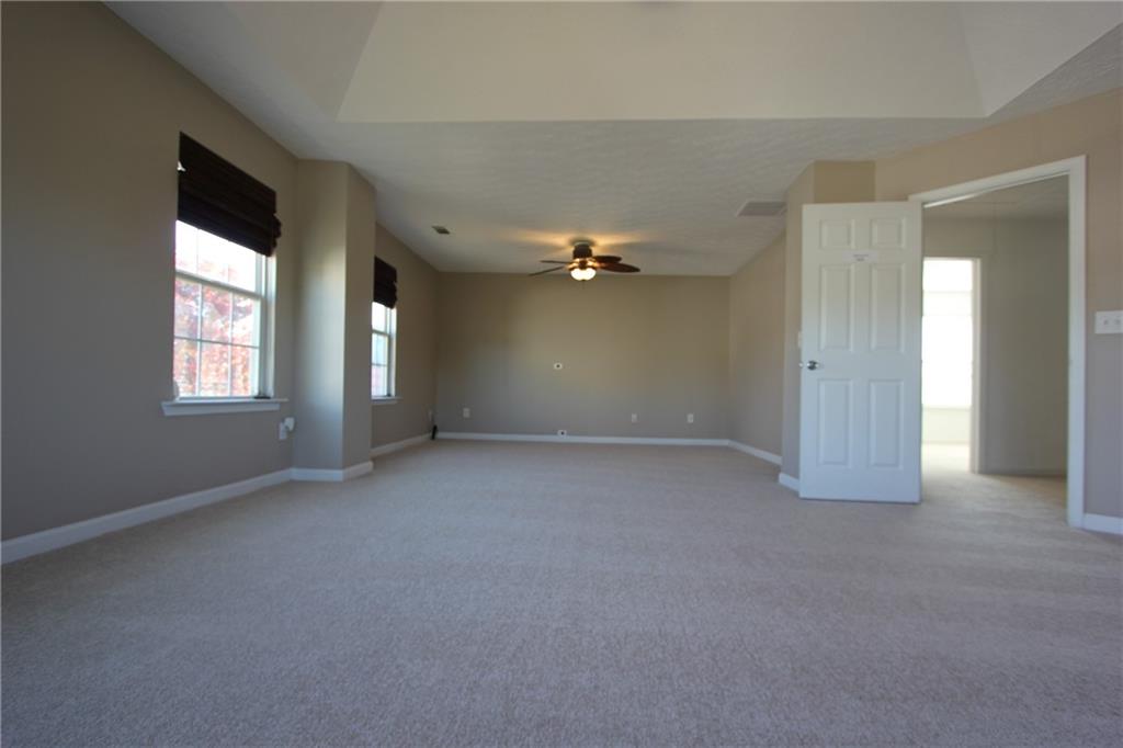 838 Roxholly Lane, Buford, Georgia image 28