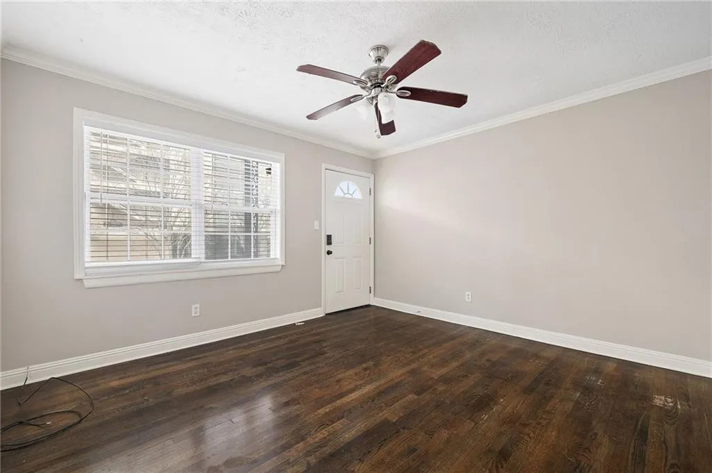 Atlanta, Georgia 30305, United States, 1 Bedroom Bedrooms, ,1 BathroomBathrooms,Residential,Active,85233