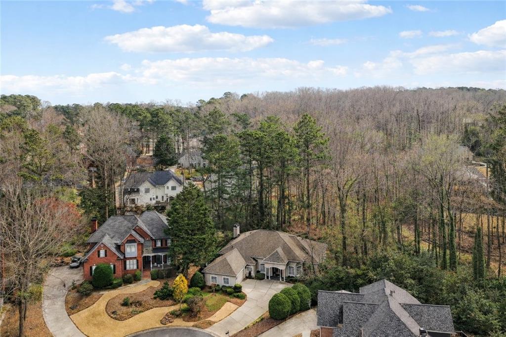 1502 Downington Run NW