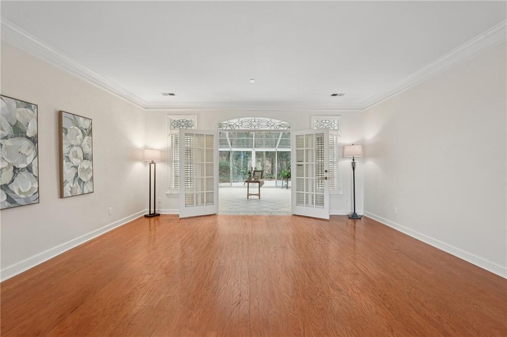 1502 Downington Run NW