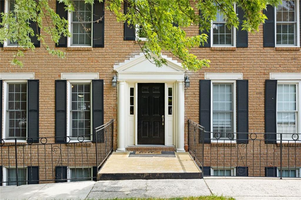 1101 Collier Road NW U3