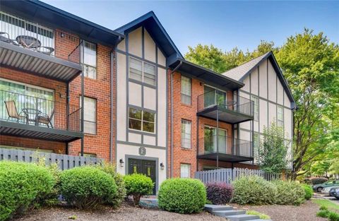 Photo of 6851 Roswell Road Road #F30, Sandy Springs, GA 30328 (MLS # 7752983)