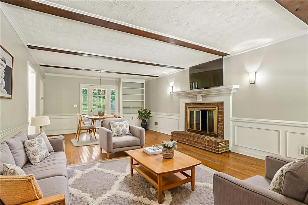 2880 Creekwood Drive