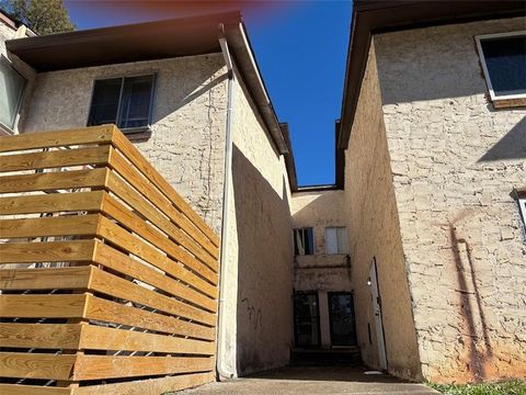 3800 Kensingwood Trace Decatur GA 30032