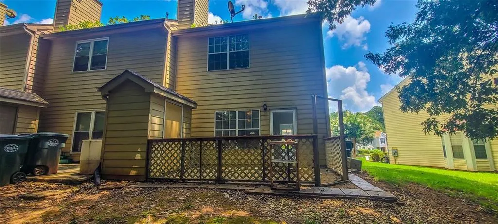 Kennesaw, Georgia 30144, United States, 2 Bedrooms Bedrooms, ,3 BathroomsBathrooms,Residential,Active,185016