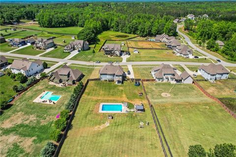 A home in Newnan