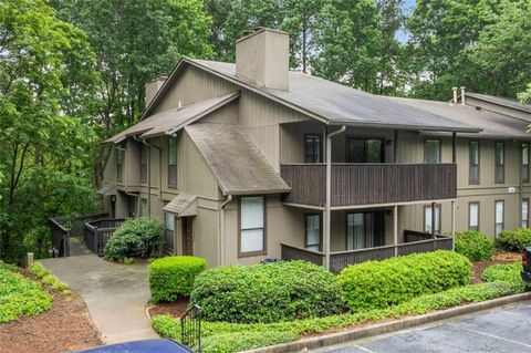 Photo of 1301 Cumberland Court, Smyrna, GA 30080 (MLS # 7622614)