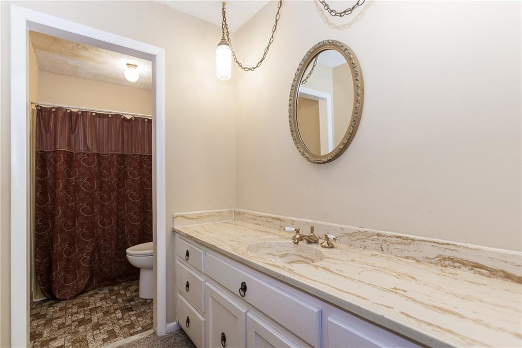 2228 Walker Drive, Lawrenceville, Georgia image 30