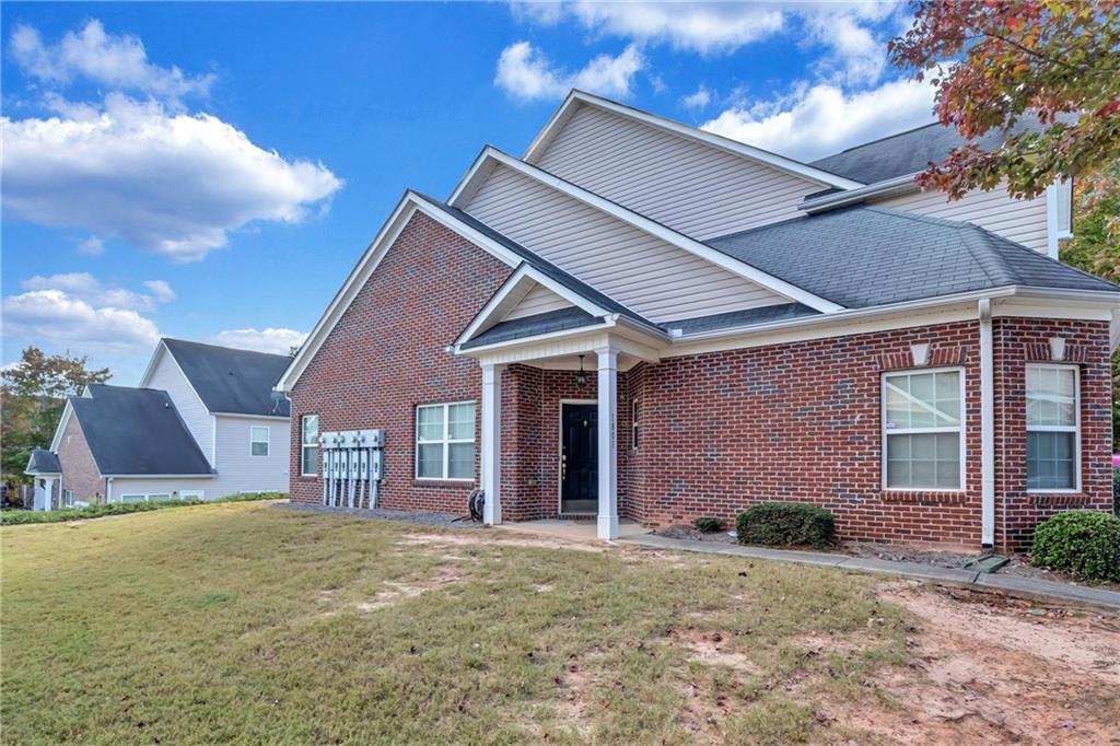 2555 Flat Shoals Road 1801