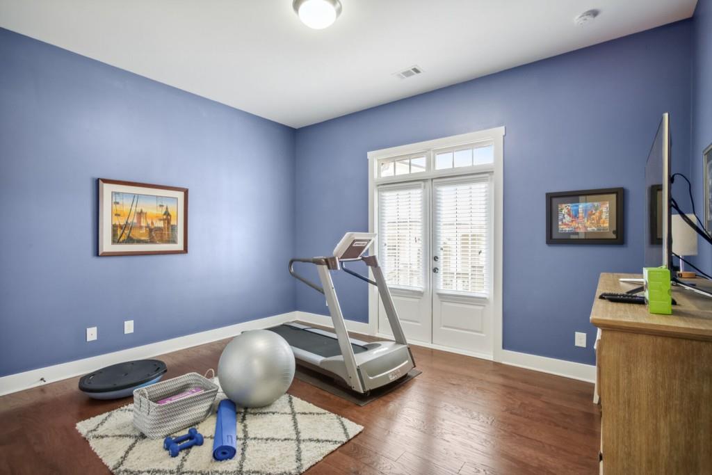 East Avenue Cottages - Residential Lease