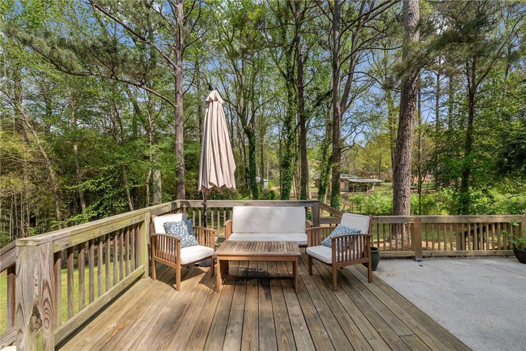 5725 Brenda Drive, Mableton, Georgia image 27