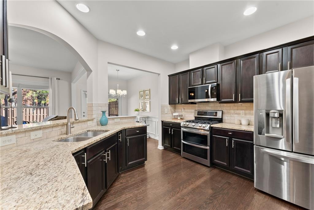 850 Township Circle, Alpharetta, Georgia image 8