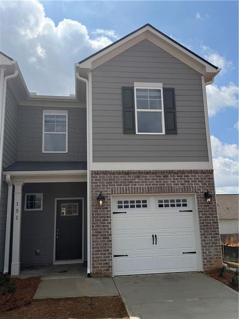 Townhouse For Sale - 151 Chastain Dr<br/> Cartersville, GA 30120