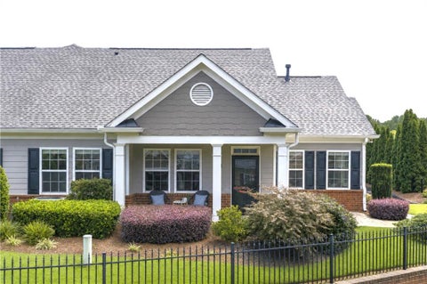 Condo For Sale - 2694 Grapevine Circle<br/> Cumming, GA 30041