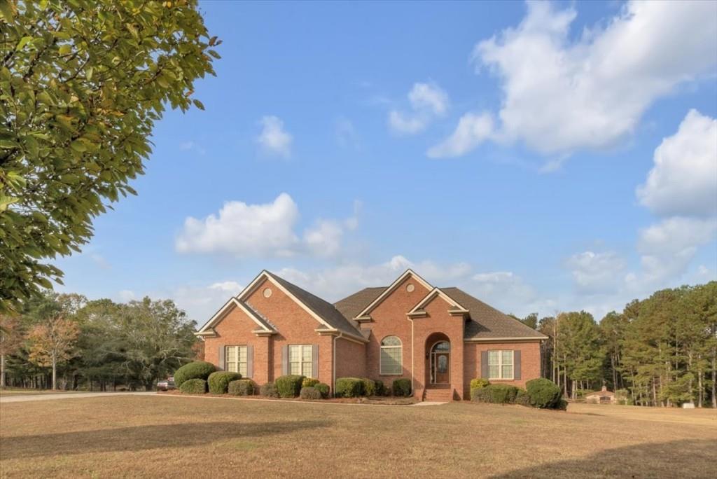 620 Springview Drive, Covington, Georgia image 3