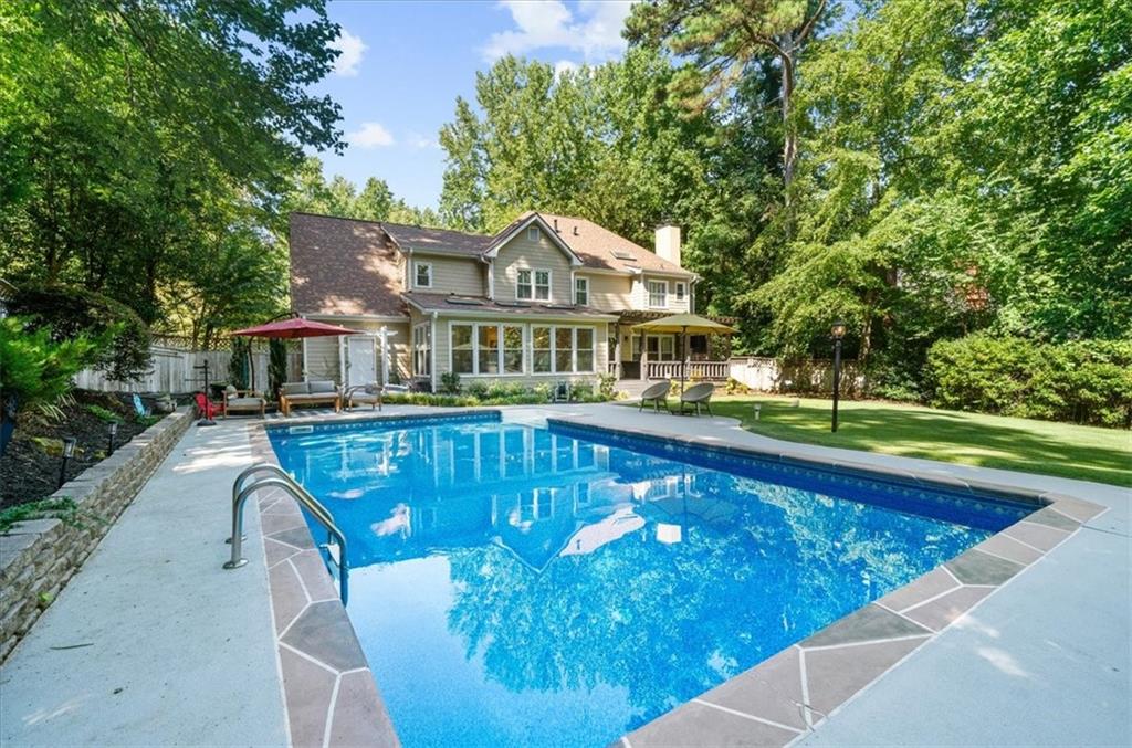 2530 Fairview Drive
