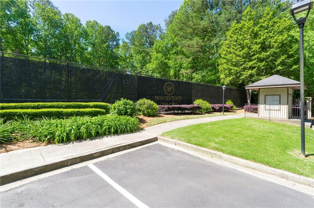 807 Woodcliff Drive, Sandy Springs, Georgia image 26