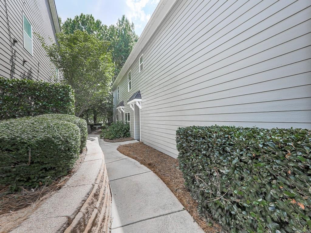 2583 Willow Grove Road 8