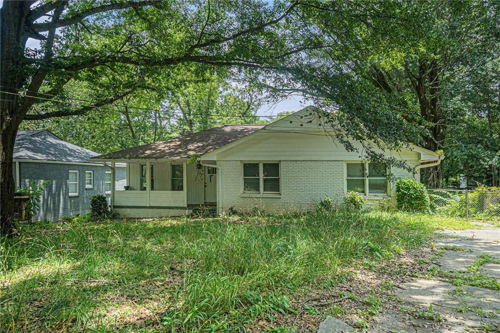 1212 Eastridge Road SW
