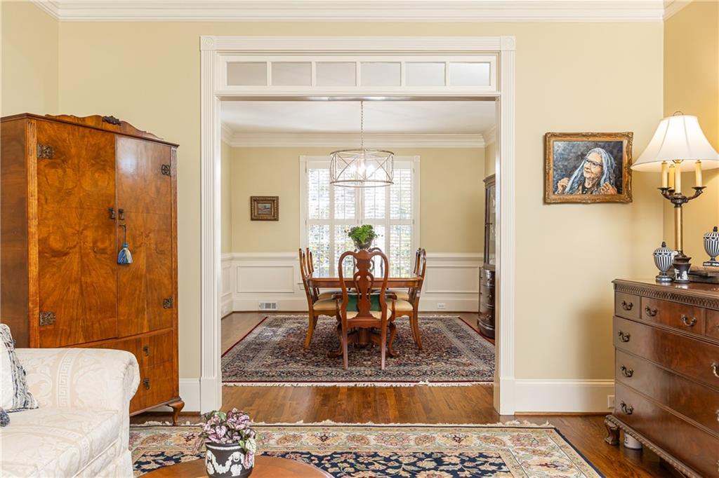 5340 Linnadine Way, Peachtree Corners, Georgia image 8