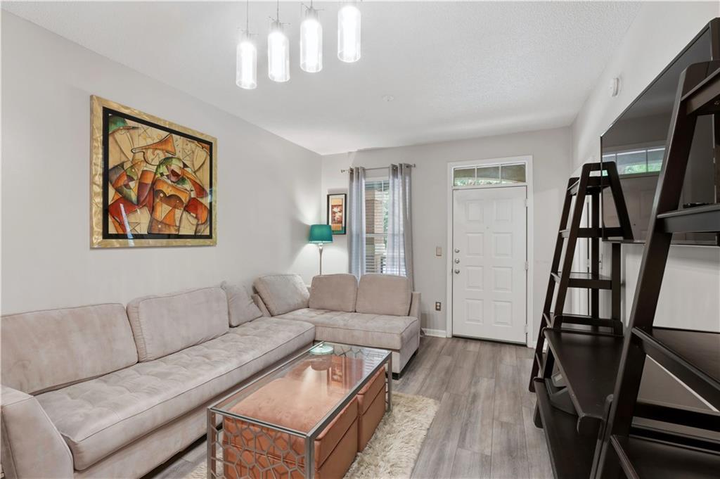 10 Perimeter Summit Boulevard NE 4131