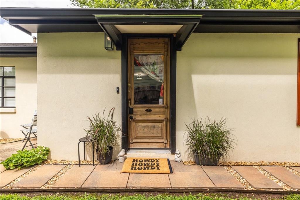 150 South Avenue SE 2
