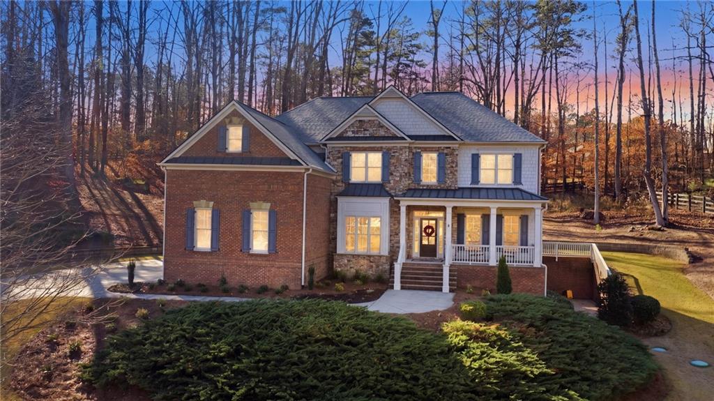 1625 Hamiota Ridge