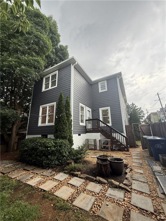 562 Terry Street SE