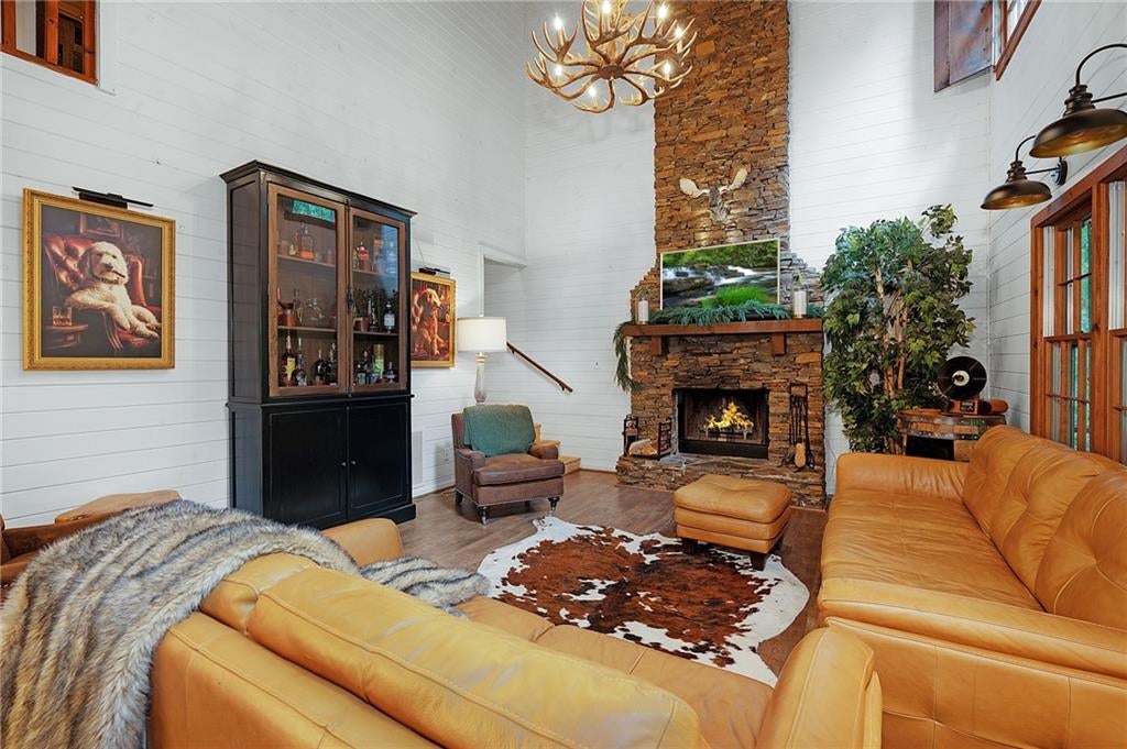 270 Buckskull Hollow Drive