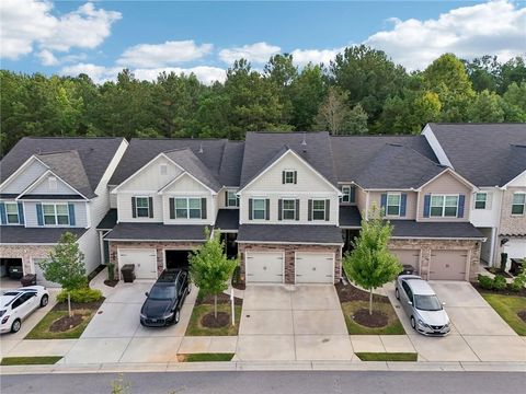 A home in Powder Springs