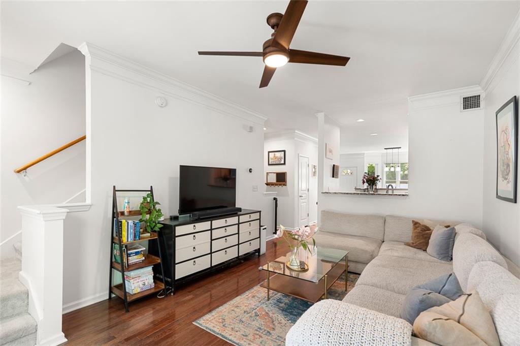 375 Highland Avenue NE 506