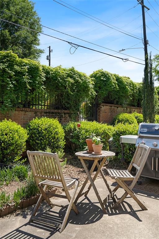 375 Highland Avenue NE 506