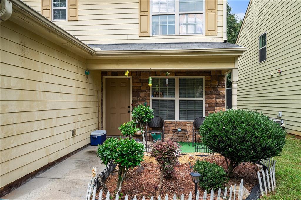 1045 Wedgewood Court