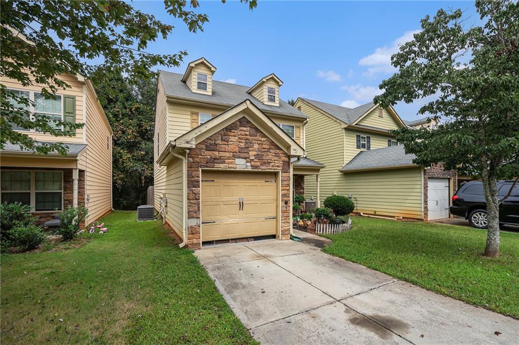 1045 Wedgewood Court