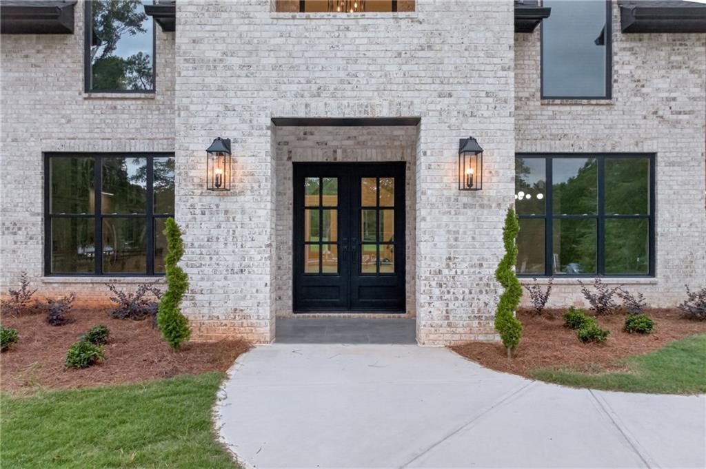 292 Double Springs Road SW